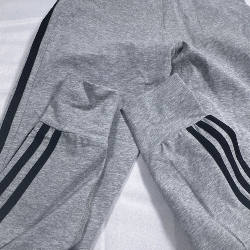 Adidas Girls Large US 14 Gray 3-Stripes Slim Fit Leggings NWT Athletic Pants